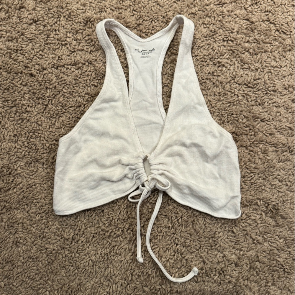 Urban Outfitters White Crop Top